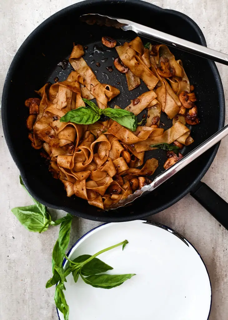 balsamic mushroom pasta