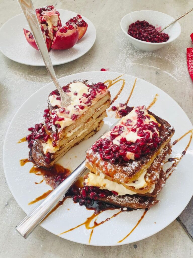 french toast pomegranate