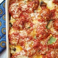 Italian meatballs pasta bake