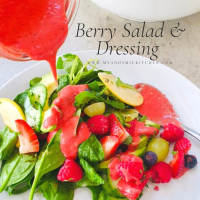 spinach and berry salad