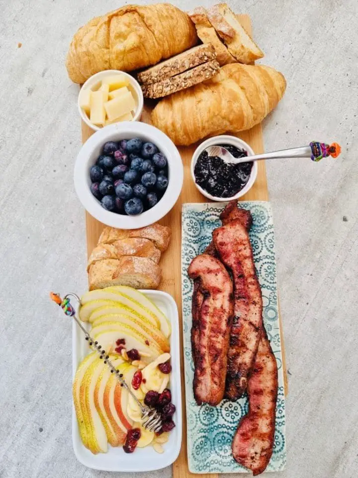 breakfast board