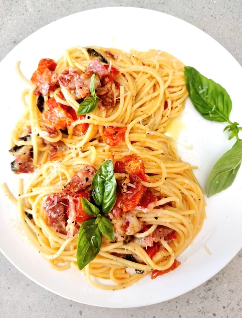 Tomato Bacon And Spaghetti