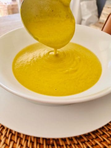 vegetable turmeric soup