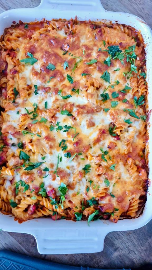 chicken pasta bake