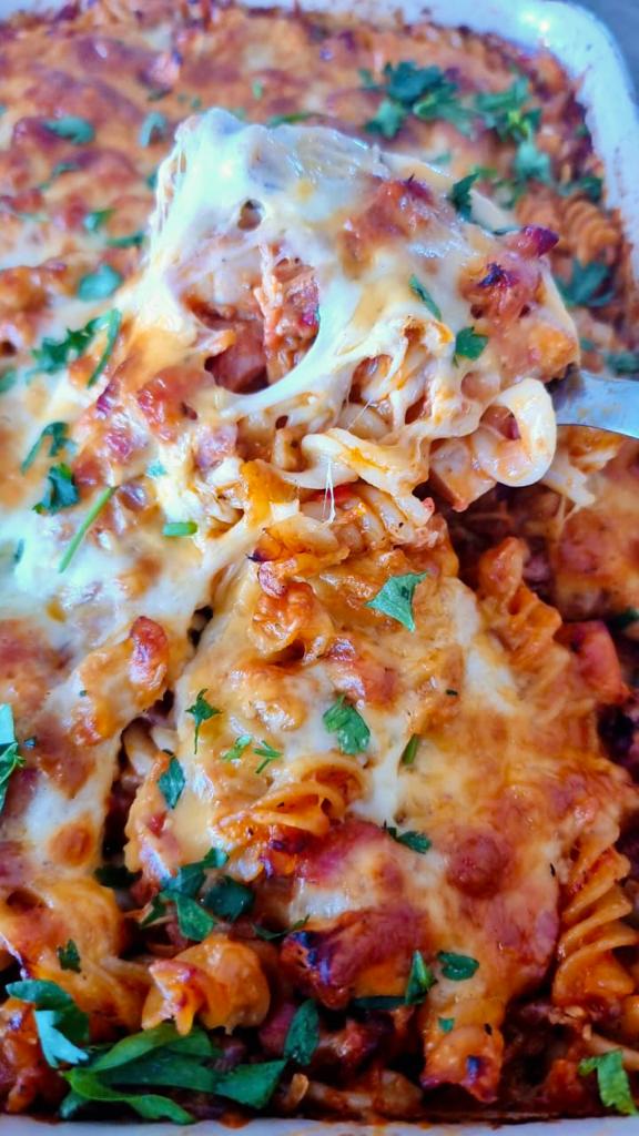 chicken pasta bake