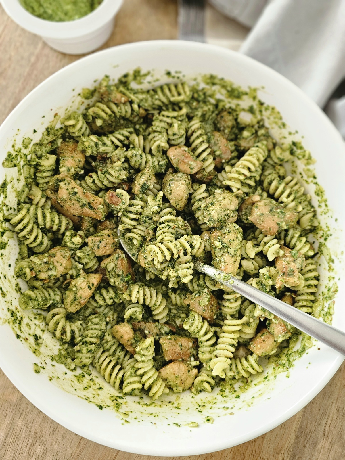 herb-infused chicken pasta