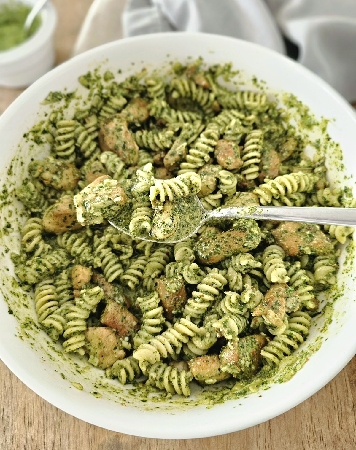 herb pesto pasta chicken salad