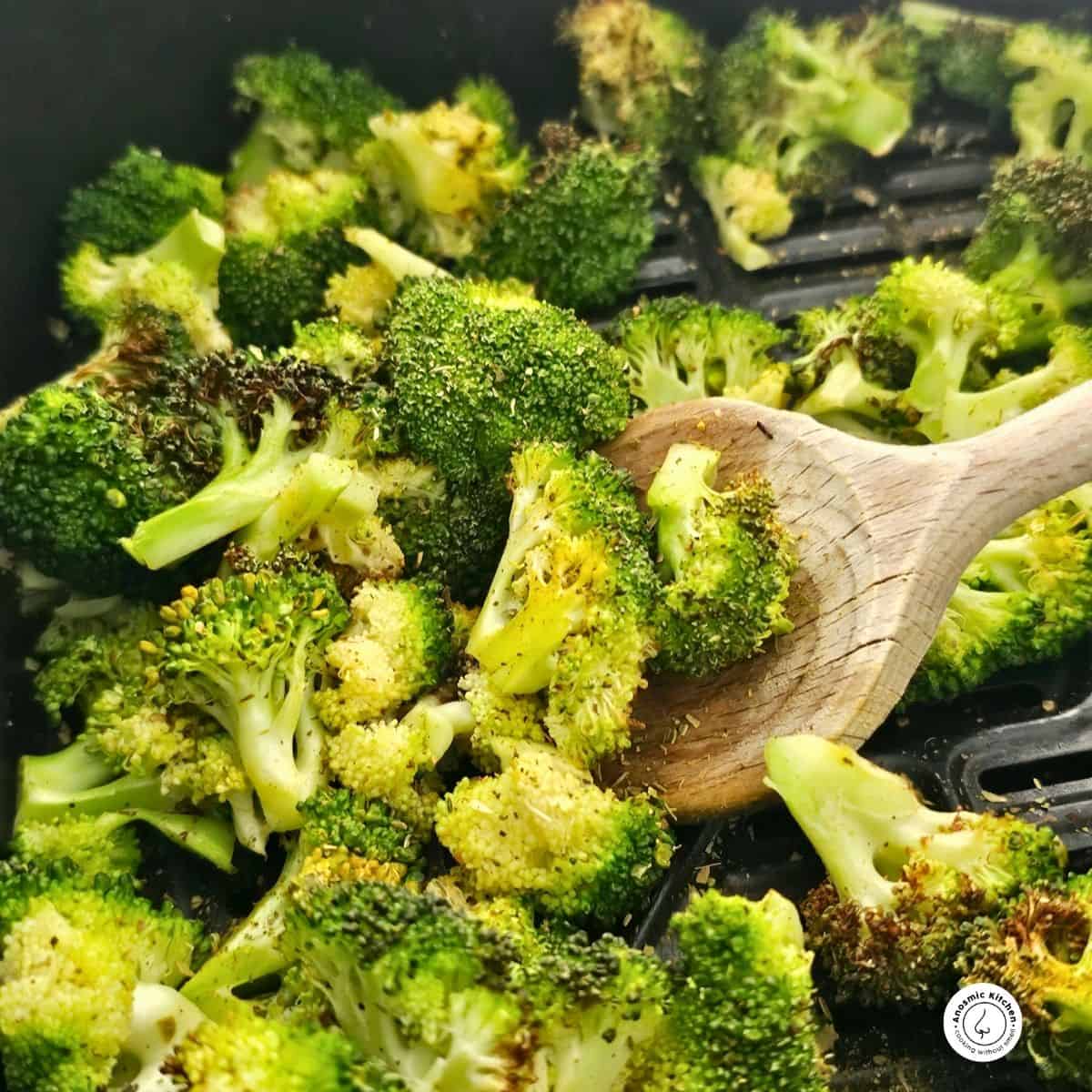 broccoli in air fryer basket