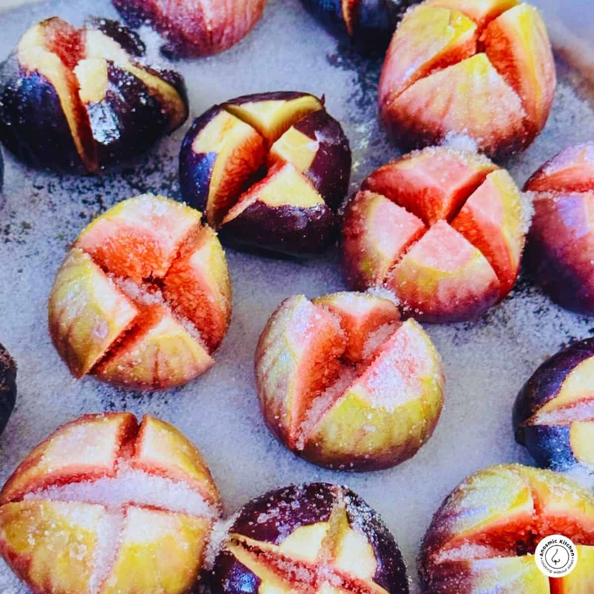 figs and sugar in a pan 